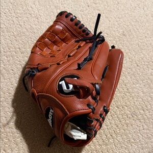 Wilson Tan Leather Baseball Glove